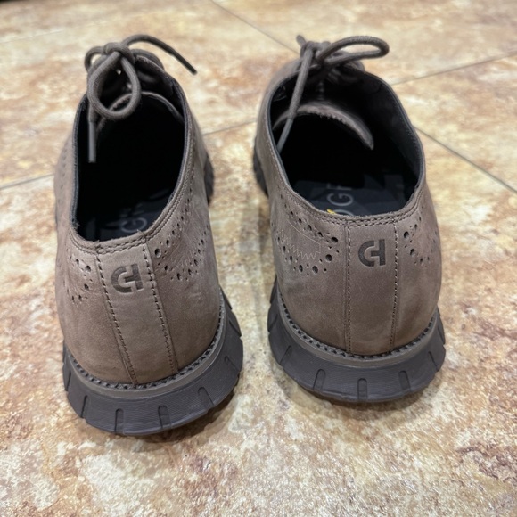 COLE HAAN
Suede ZERØGRAND Remastered Wingtip Oxford Shoes main image 6
